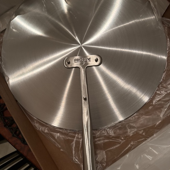 All clad 15” universal pot lid - Picture 3 of 4